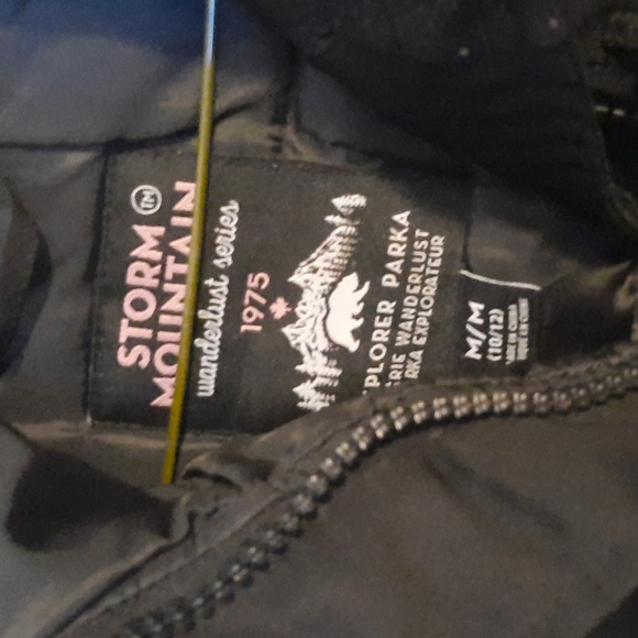 Girls winter jacket - Picture 7 of 8